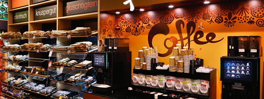 Graphic Wall Installation in a Retail Space