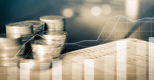 2019 Economic Outlook - Image of money and charts